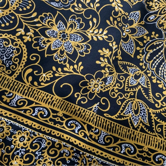 TAHARI Gold & Black SILK Floral Tank Top Persian Design Sz 14P - Picture 5 of 7